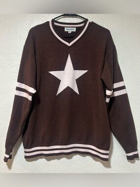 Urban Weekend Brown V‑Neck Sweater with Pink Star and Stripe Accents